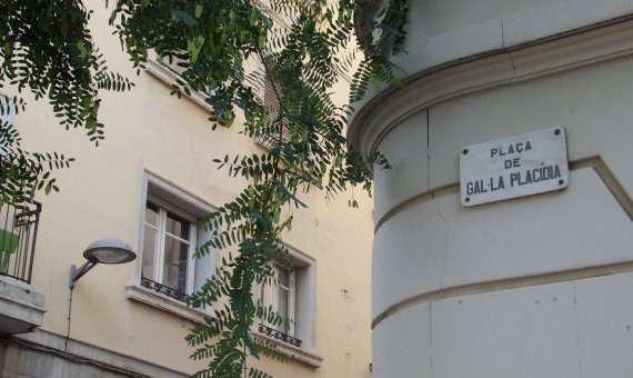 La plaça de Gal·la Placídia, una de las excepciones del nomenclátor barcelonés / D. B.
