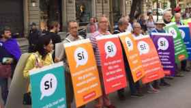 La ANC empapela el centro de Barcelona con carteles del 1-O / Twitter de la ANC