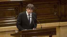 Carles Puigdemont, durante una intervención en el Parlament / EFE