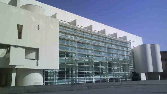 Actual sede del MACBA, cuya ampliación pende de un hilo por la decisión de los 'comuns' de querer construir un CAP en la capilla de la Misericordia, contigua al museo.