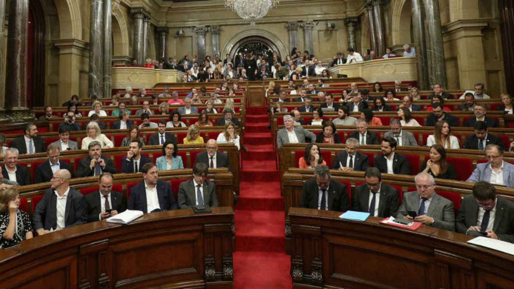 El Parlament de Catalunya se queda sin seguro  de responsabilidad civil