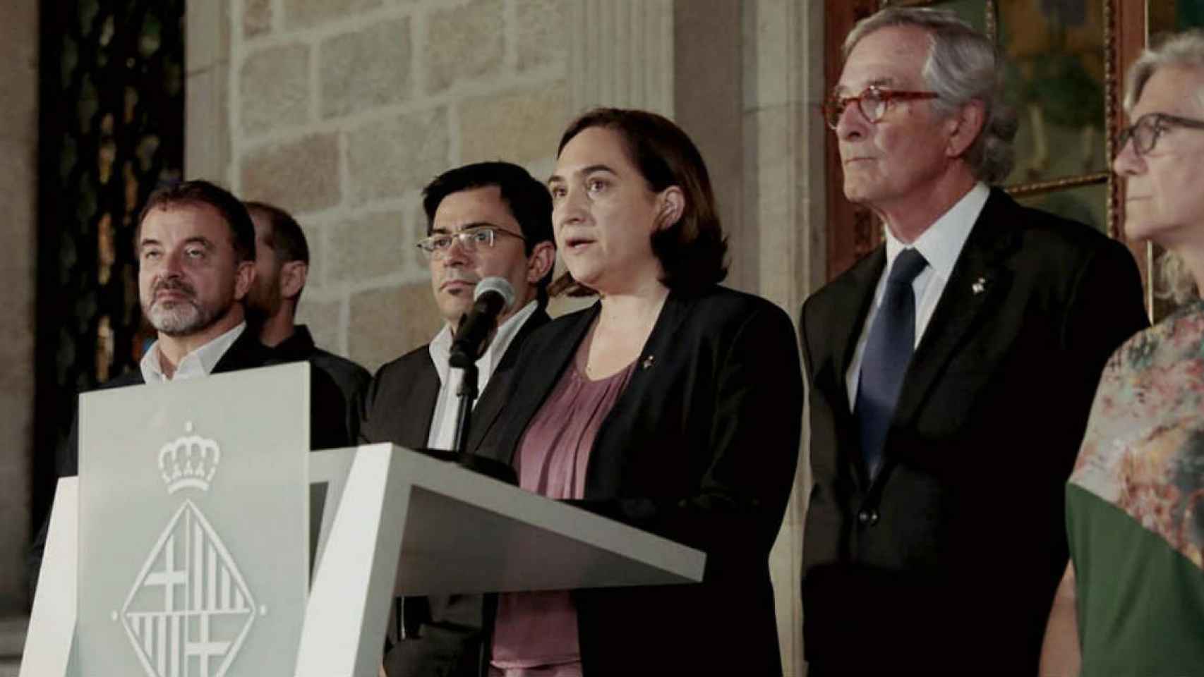 Ada Colau ha leído un manifiesto pidiendo la puesta en libertad de Sánchez y Ciuxart