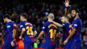 Los jugadores del Barça celebran un gol ante el Levante / EFE