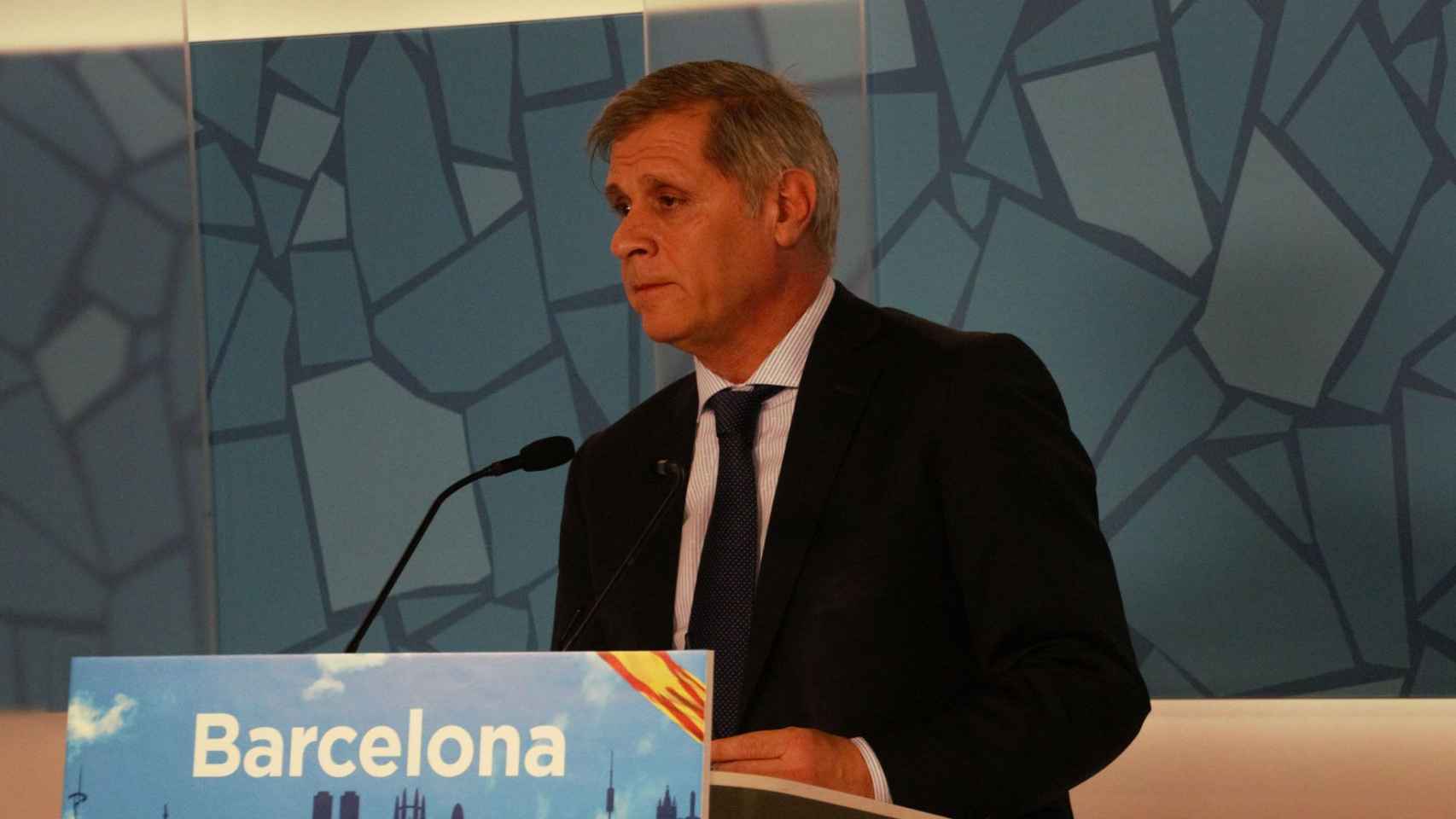 Alberto Fernández, líder del PP en el Ayuntamiento de Barcelona, durante una conferencia en la sede popular de Barcelona, el pasado enero / PARTIDO POPULAR