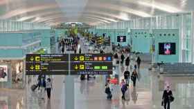 El Aeropuerto de Barcelona-El Prat es el que recibe más pasajeros de 'bajo coste' en toda España
