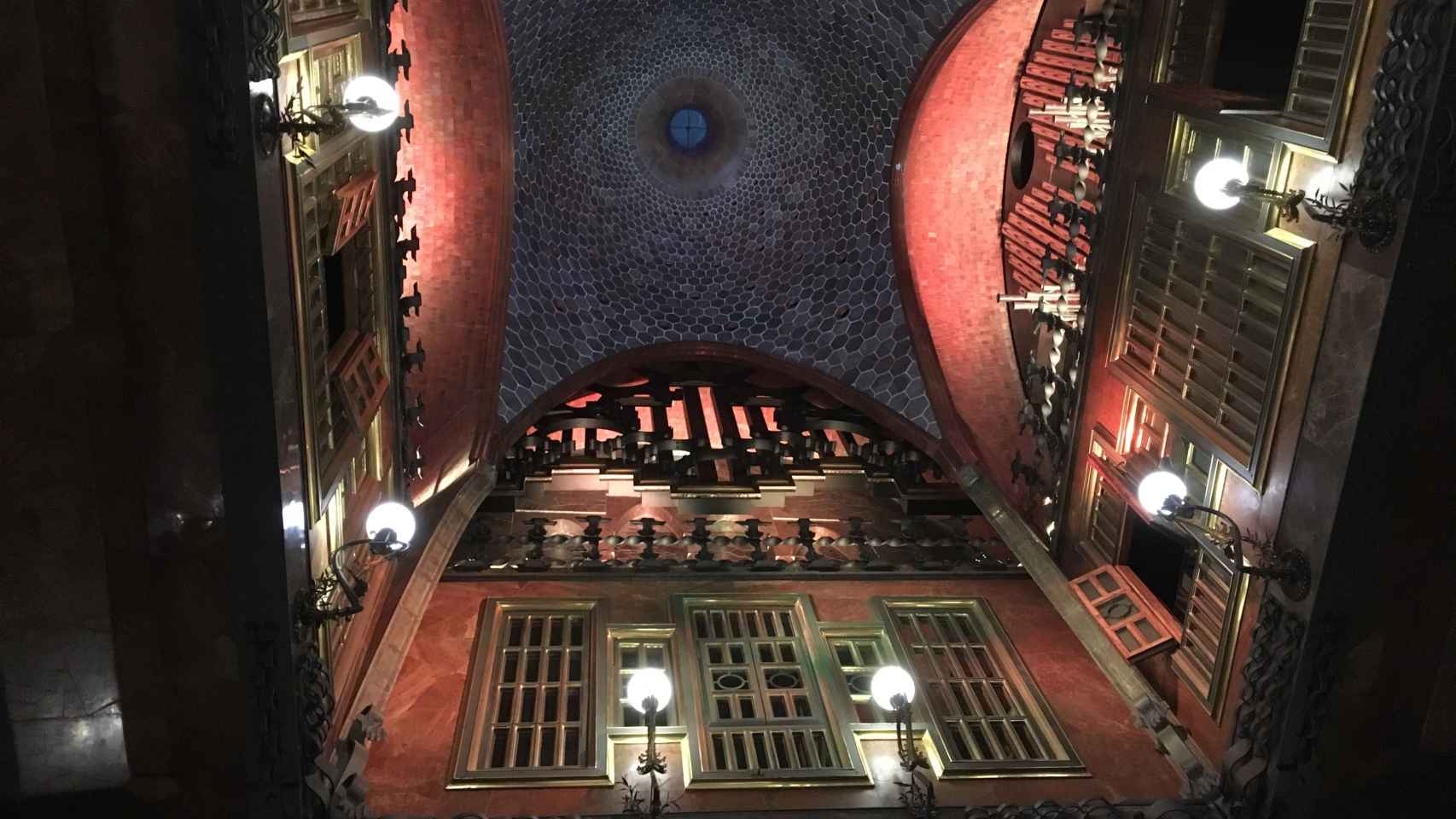 Una reinterpretación audiovisual única de la obra de Gaudí / P.B.