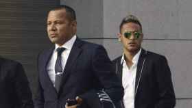 La guerra entre los Neymar y el Barça ha acabado en los tribunales / EFE