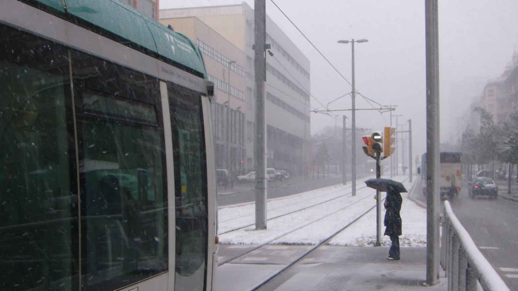 La última nevada en Barcelona provocó problemas de movilidad en toda la ciudad /km329
