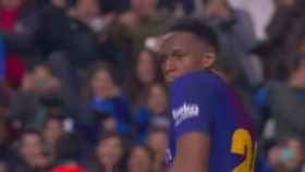Yerry Mina celebrando su primer gol con el Barça