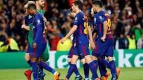 Los jugadores del Barça celebran uno de los cuatro goles ante la Roma en el Camp Nou / EFE