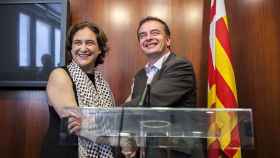 Tanto Alfred Bosch (ERC) como Ada Colau (Barcelona en Comú), ambos en la foto, consideran que Manuel Valls es un político fracasado / ARCHIVO