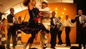 Grupo de baile de Salsa / NERI TORRES