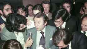 Josep Lluís Núñez, tras ganar las elecciones de 1978, en el Camp Nou