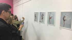 Carlos Quezada y su exposición 'Mujeres sin fronteras' en MEXCAT / A.O.