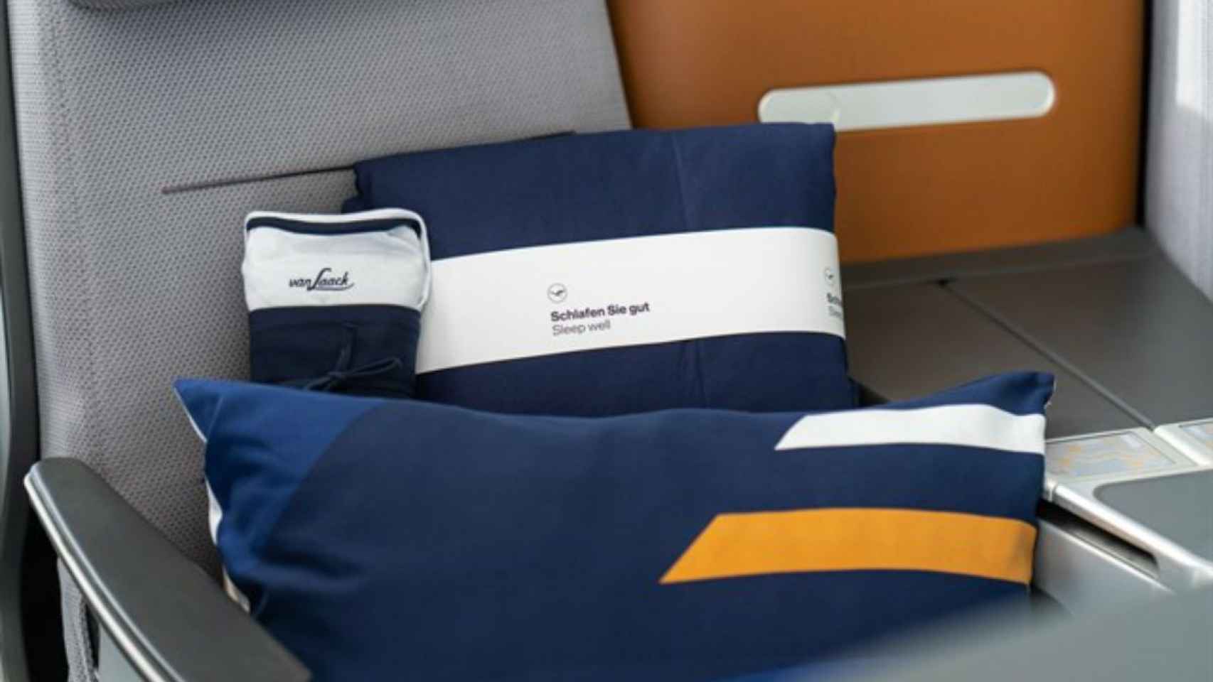 El kit 'dream collection' de Lufthansa / LUFTHANSA