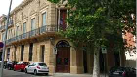 Una instantánea de la fachada del Ateneu Flor de Maig del Poblenou, recién restaurada / AJUNTAMENT DE BARCELONA