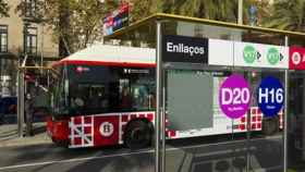 Finalmente  no habrá un autobús D30 que nos lleve de punta a punta de la Diagonal / Archivo