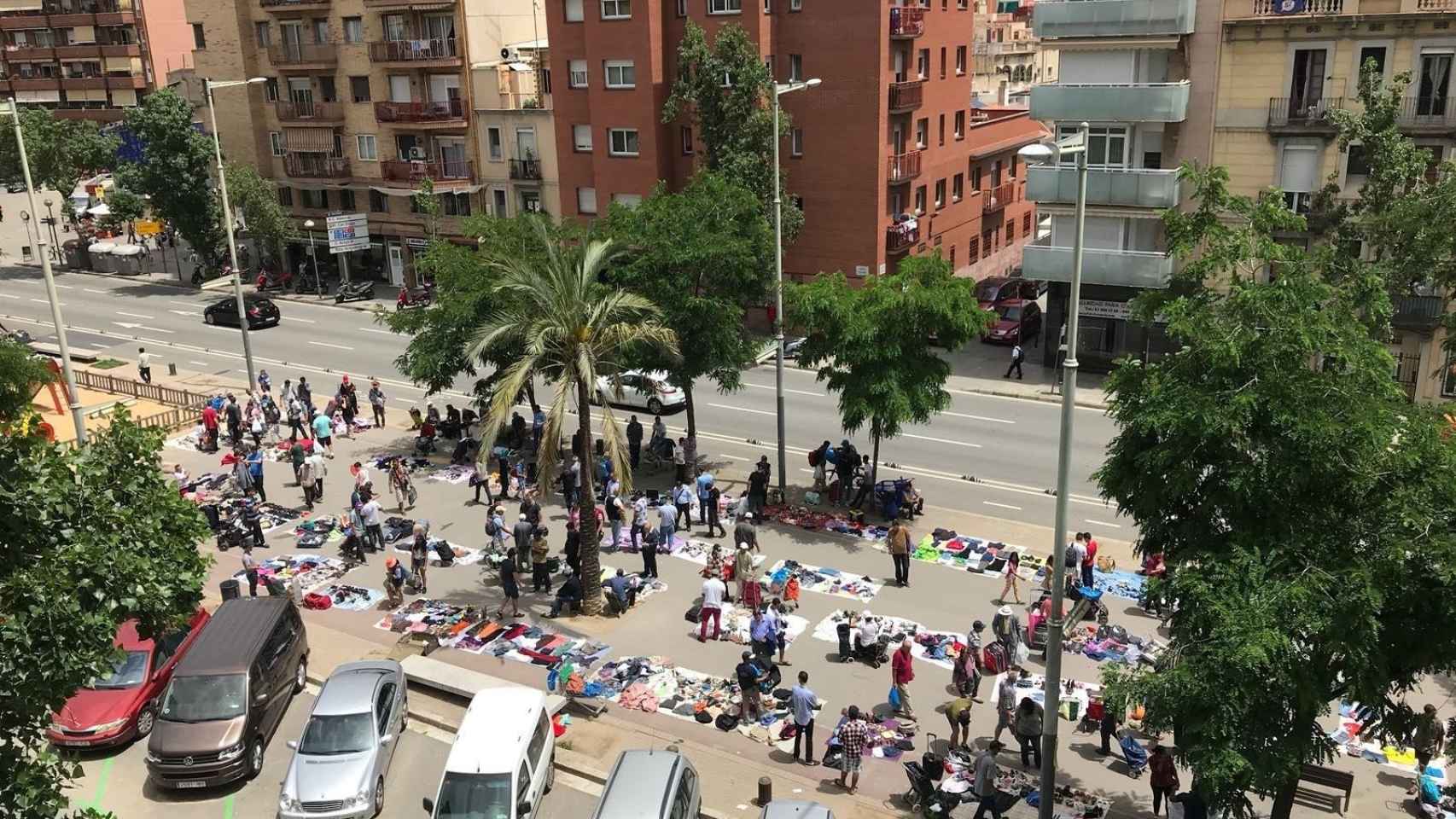 Tensión en la Meridiana entre vendedores ambulantes y policía | EUROPA PRESS