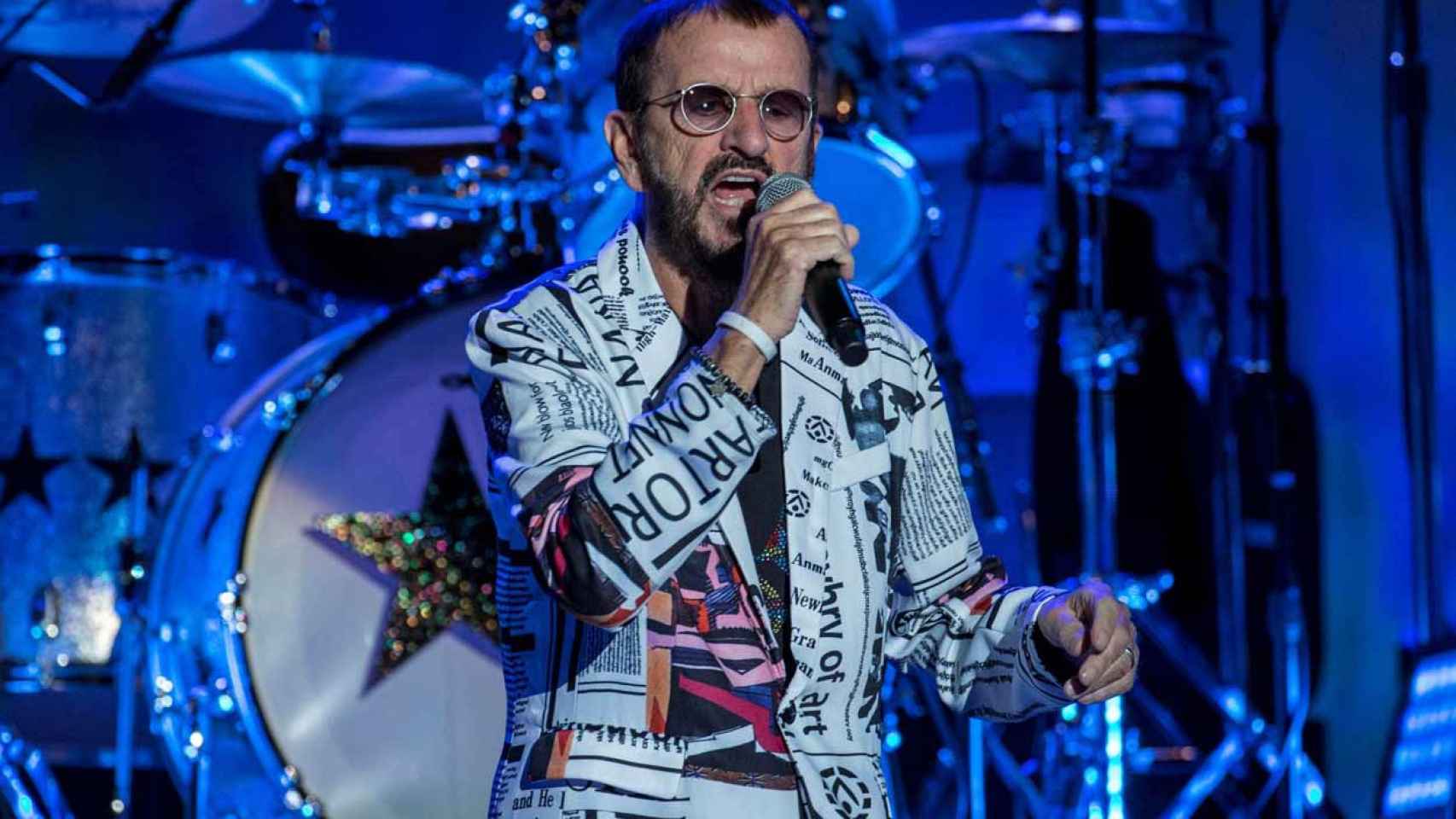 Ringo Starr, en plena actuación en el Palau / EFE