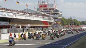Imagen de la salida de las 24 horas motociclistas en el Circuit de Barcelona-Catalunya. Un clásico / CdeC