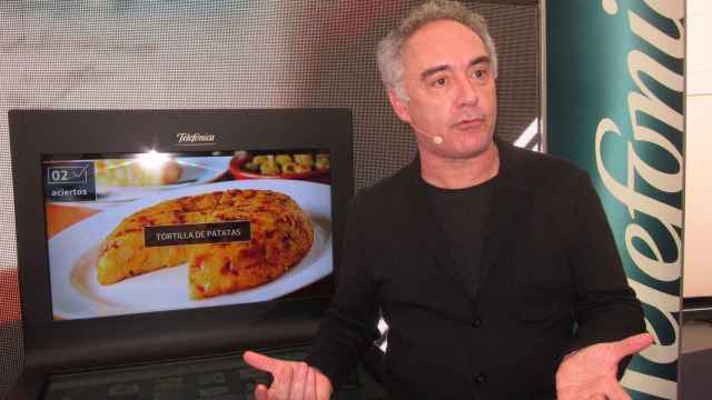 Ferran Adrià dando una clase de cocina / EUROPA PRESS