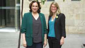 La alcaldesa Ada Colau y la consellera Elsa Artadi, en el Palau de la Generalitat / EUROPA PRESS