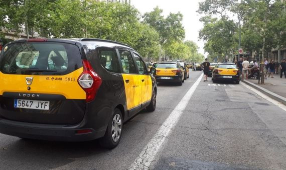 Los taxistas bloquean el centro de Barcelona / Europa Press