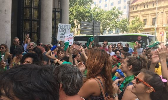 El movimiento 'pañuelazo' en Barcelona / A.O. 