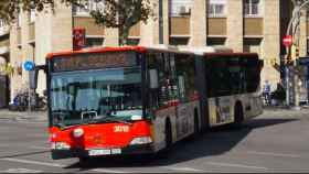 Bus D40 dirección a plaza de Espanya / TMB