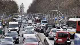 Imagen de tráfico en la Gran Via Barcelona / EFE