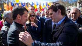 Manuel Valls y Albert Rivera, durante una manifestación por la unidad de España / Archivo