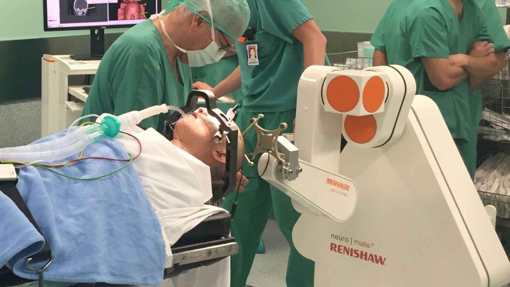 El robot Renishaw se utiliza para cirugías relacionadas con la epilepsia o el parkinson / Quirónsalud