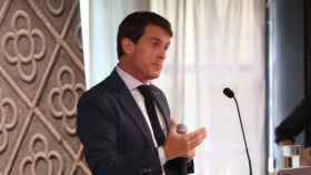 Manuel Valls, en su comparecencia ante los medios de comunicación en el Hotel Calderón de Barcelona / JORDI ROMERO