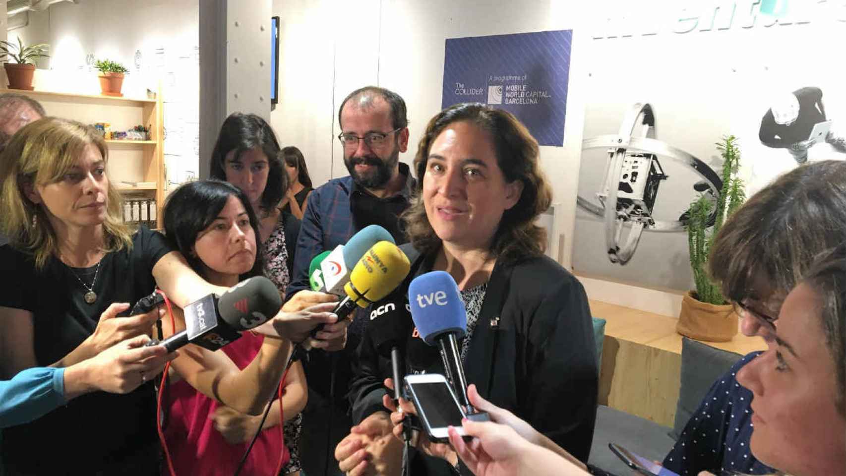 Ada Colau ha cargado contra la candidatura de Manuel Valls / EP