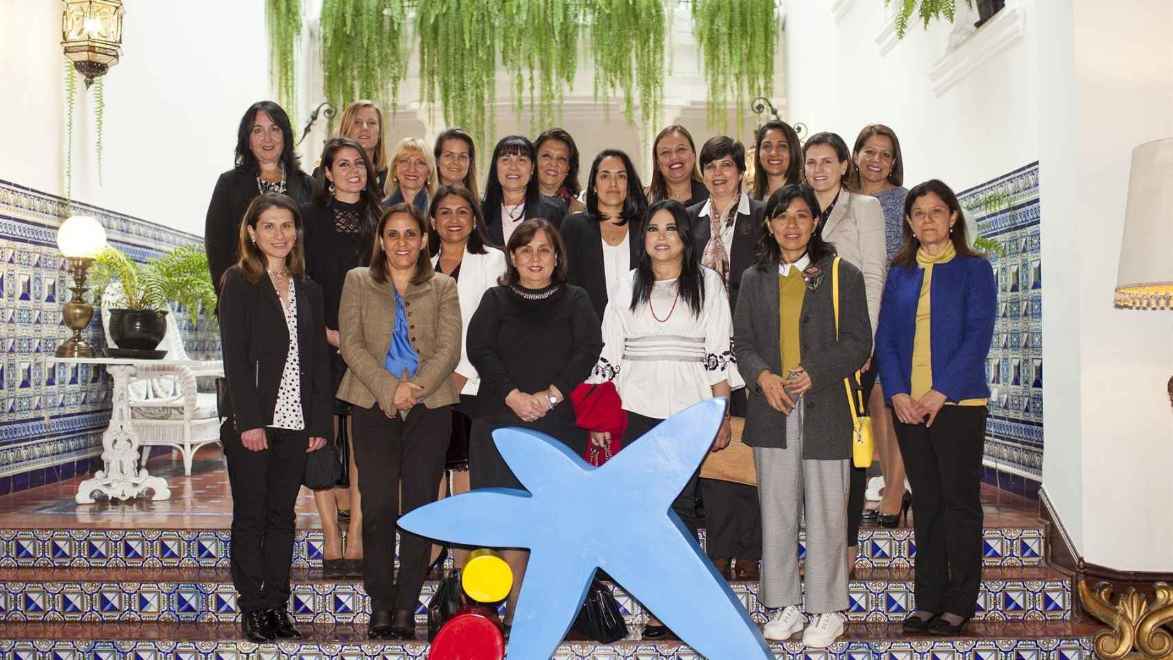 Encuentro de mujeres directivas en Perú / CAIXABANK