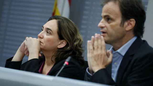 Jaume Asens junto a la alcaldesa Ada Colau / Archivo