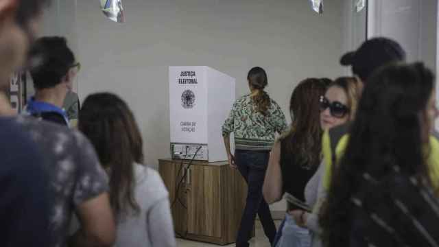 Colas para votar en las elecciones de Brasil / EFE