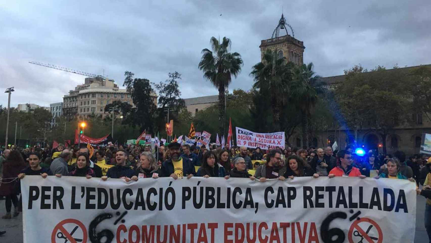 La manifestación ha partido de la plaza Universitat / EP