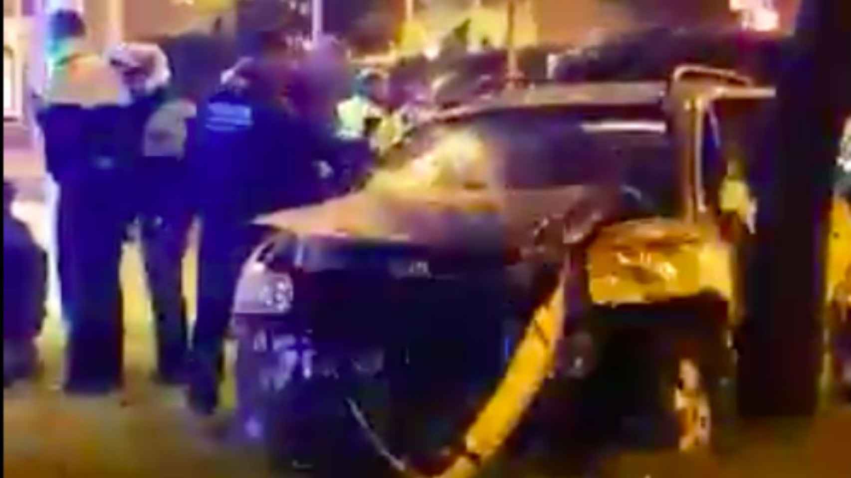 Imagen del vídeo del coche estrellado tras la persecución policial