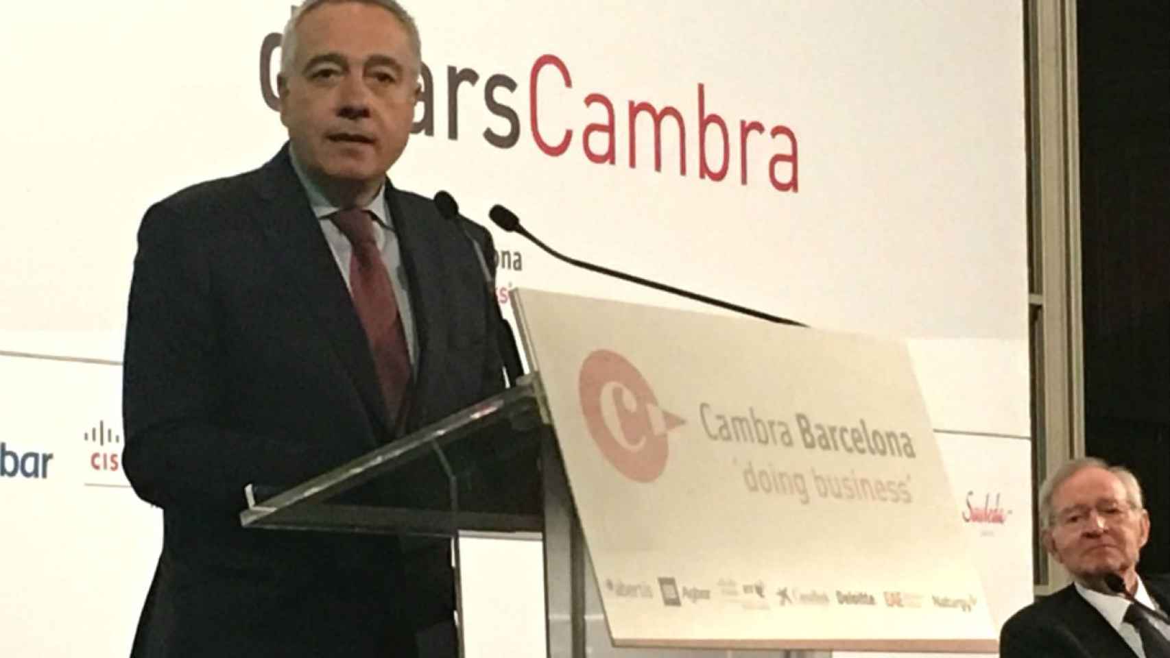 Pere Navarro, durante su conferencia en los DinarsCambra/ MIKI