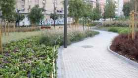 La nueva zona ajardinada en el distrito de Sant Andreu / EUROPA PRESS