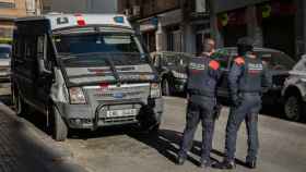 Los mossos mantiene un fuerte dispositivo de seguridad / EP