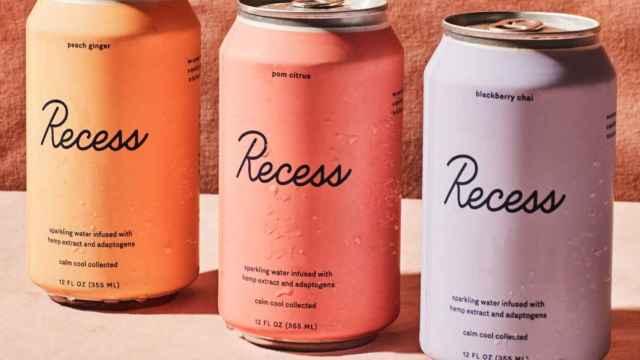 Latas para la ansiedad / RECESS