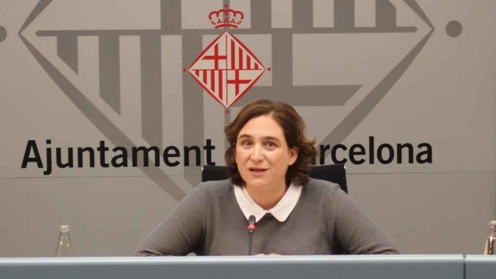 Ada Colau, alcaldesa de Barcelona, ha expresado su apoyo a los taxistas