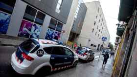 Patrullas de Mossos d'Esquadra en una calle de Barcelona / EFE