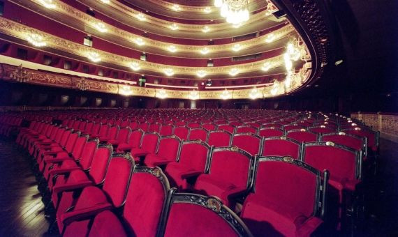 Interior del Gran Teatre del Liceu / ANTONI BOFILL