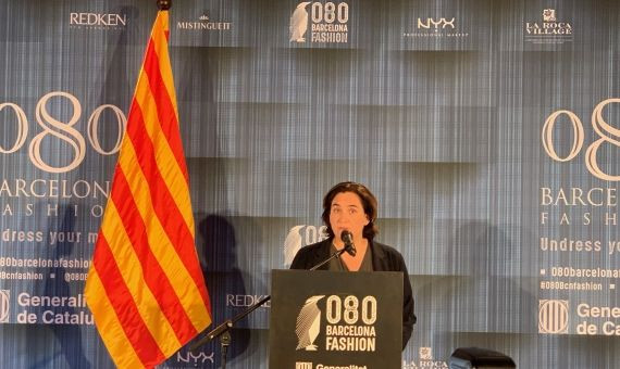 Ada Colau durante su discurso en la inauguración de la 080 Barcelona Fashion / VERÓNICA MUR