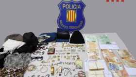 Material de la víctima recuperado por los Mossos d'Esquadra / MOSSOS D'ESQUADRA