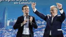 Pablo Casado, presidente del PP, junto a Josep Bou, candidato a la alcaldía de Barcelona / EFE