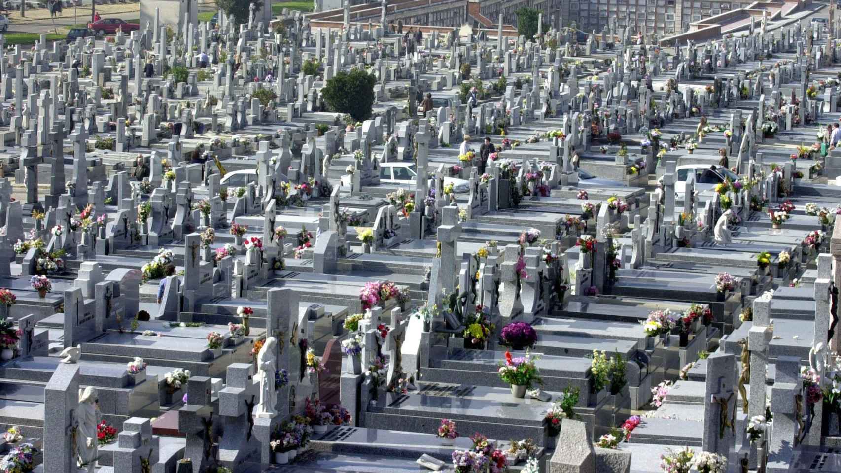 El cementerio de La Almudena es el más popular de Madrid